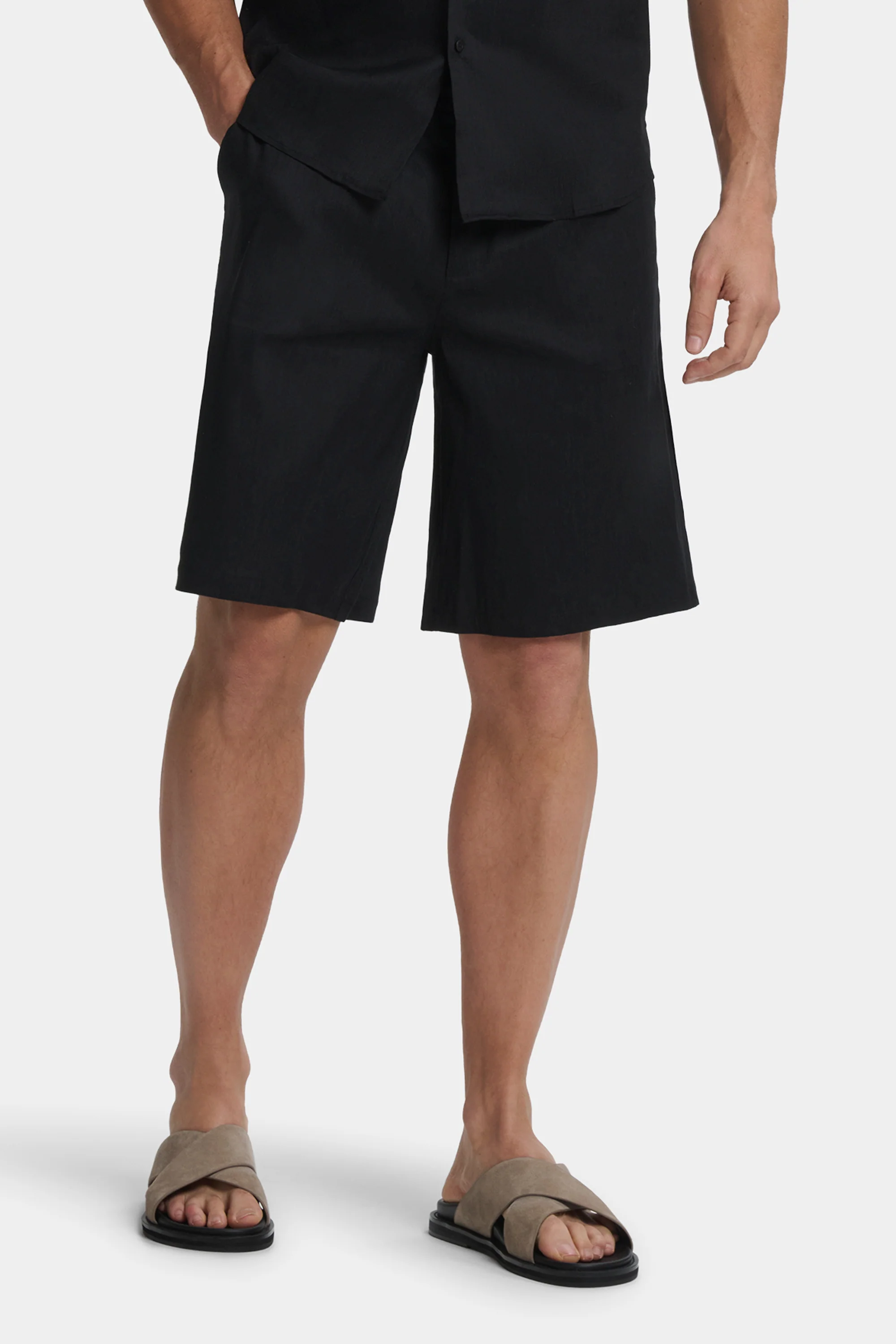 THE LINEN SHORTS - Image 15